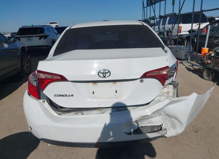 Photo 16 of 2017 Toyota Corolla L (VIN 5YFBURHE5HP668444)