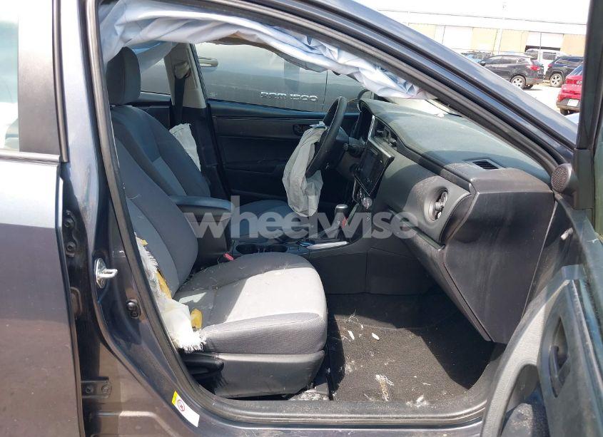 Photo 5 of 2017 Toyota Corolla L (VIN 5YFBURHE5HP673143)