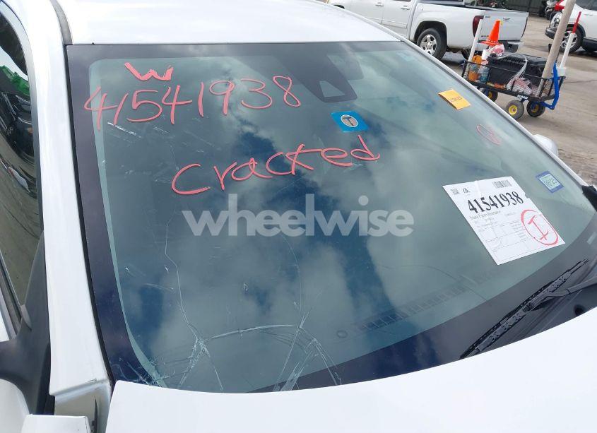 Photo 19 of 2017 Toyota Corolla LE (VIN 5YFBURHE5HP677807)