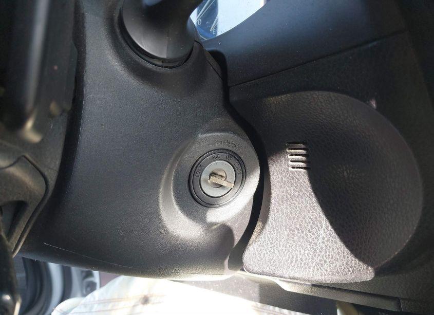 Photo 11 of 2017 Toyota Corolla SE (VIN 5YFBURHE5HP697734)