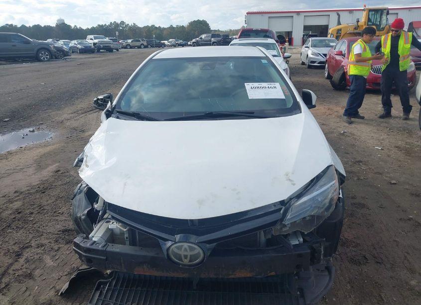 Photo 11 of 2017 Toyota Corolla LE (VIN 5YFBURHE5HP705783)