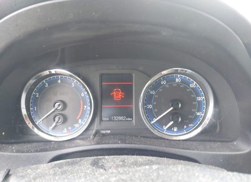 Photo 7 of 2017 Toyota Corolla LE (VIN 5YFBURHE5HP705783)