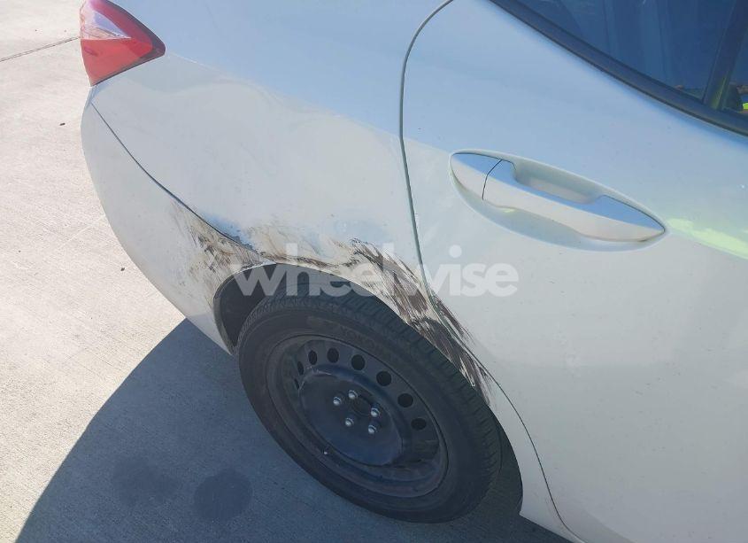 Photo 18 of 2017 Toyota Corolla LE (VIN 5YFBURHE5HP706271)