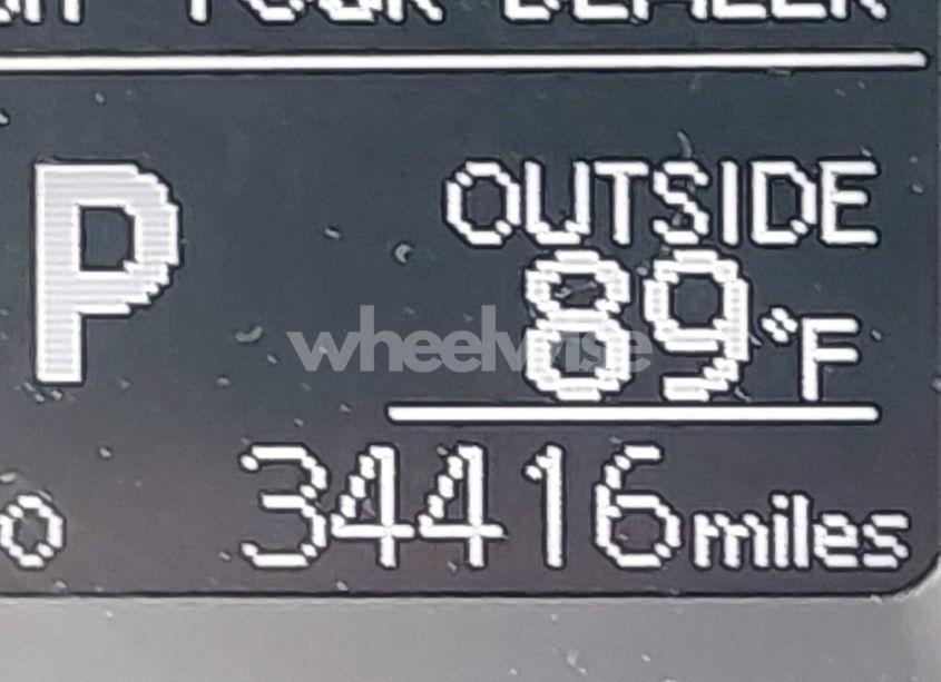 Photo 16 of 2017 Toyota Corolla LE (VIN 5YFBURHE5HP713219)