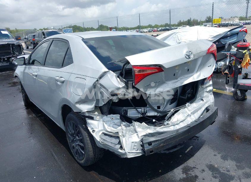 Photo 6 of 2017 Toyota Corolla LE (VIN 5YFBURHE5HP713219)