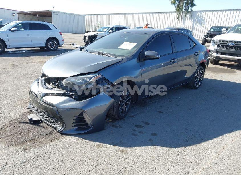 Photo 2 of 2018 Toyota Corolla XSE (VIN 5YFBURHE5JP753435)