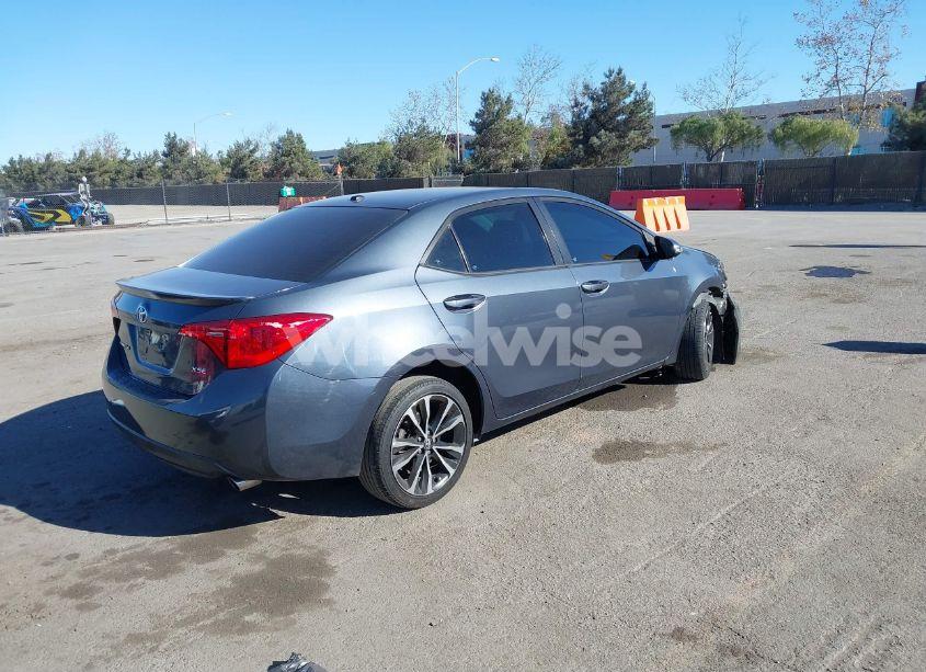 Photo 4 of 2018 Toyota Corolla XSE (VIN 5YFBURHE5JP753435)