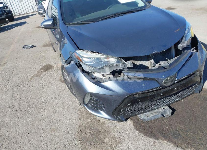 Photo 6 of 2018 Toyota Corolla XSE (VIN 5YFBURHE5JP753435)