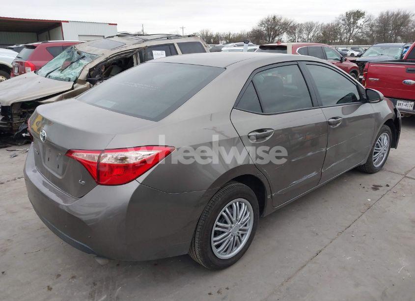 Photo 4 of 2018 Toyota Corolla LE (VIN 5YFBURHE5JP802844)