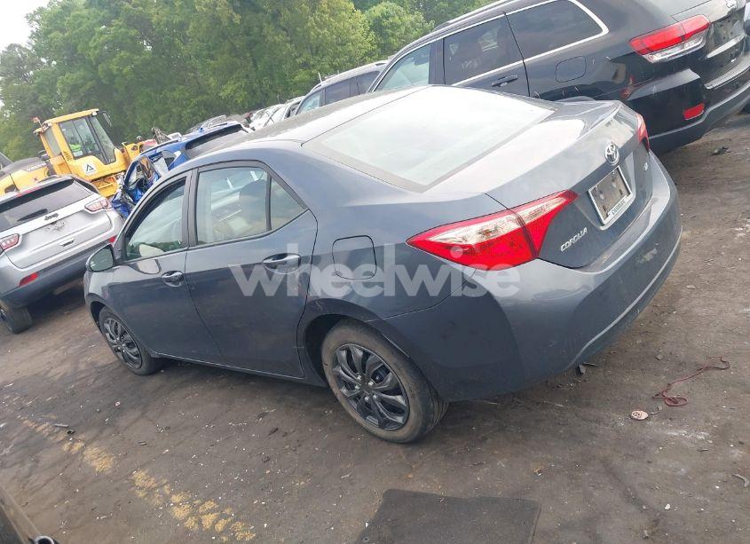 Photo 14 of 2018 Toyota Corolla LE (VIN 5YFBURHE5JP813259)