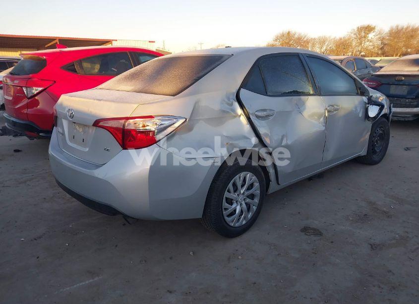 Photo 4 of 2018 Toyota Corolla LE (VIN 5YFBURHE5JP827470)