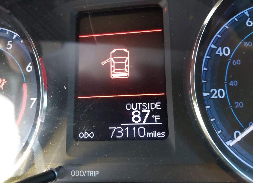 Photo 15 of 2018 Toyota Corolla LE (VIN 5YFBURHE5JP841045)