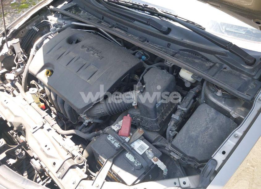 Photo 10 of 2019 Toyota Corolla SE (VIN 5YFBURHE5KP861233)