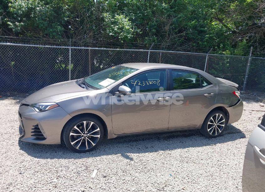 Photo 14 of 2019 Toyota Corolla SE (VIN 5YFBURHE5KP861233)
