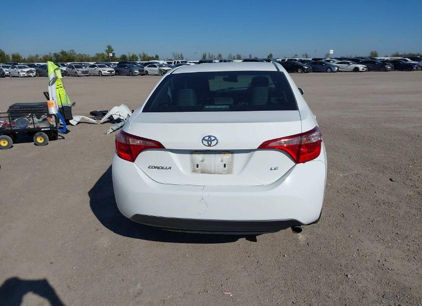 Photo 17 of 2019 Toyota Corolla LE (VIN 5YFBURHE5KP883782)