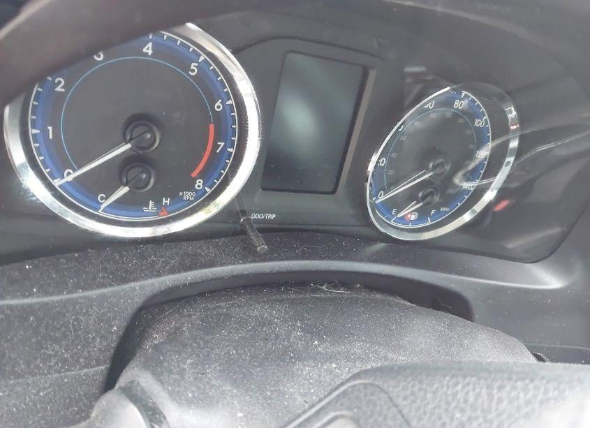 Photo 15 of 2019 Toyota Corolla LE (VIN 5YFBURHE5KP891915)