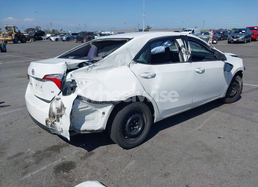 Photo 4 of 2019 Toyota Corolla LE (VIN 5YFBURHE5KP896225)