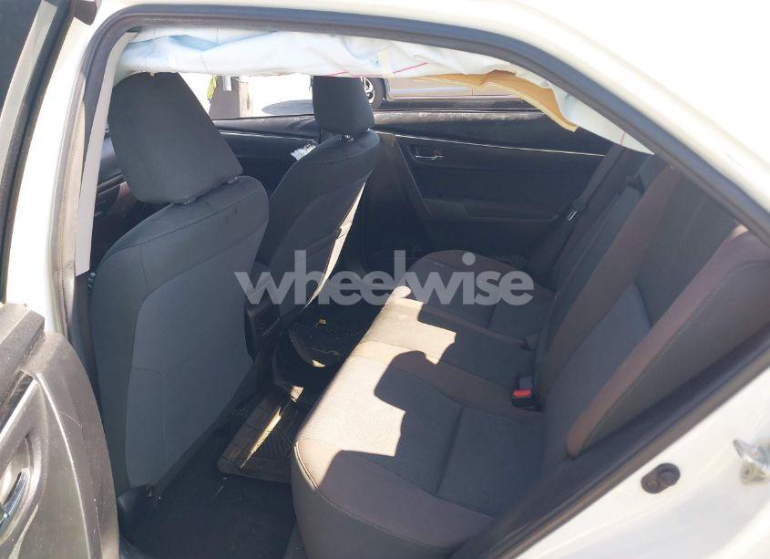 Photo 8 of 2019 Toyota Corolla LE (VIN 5YFBURHE5KP896225)