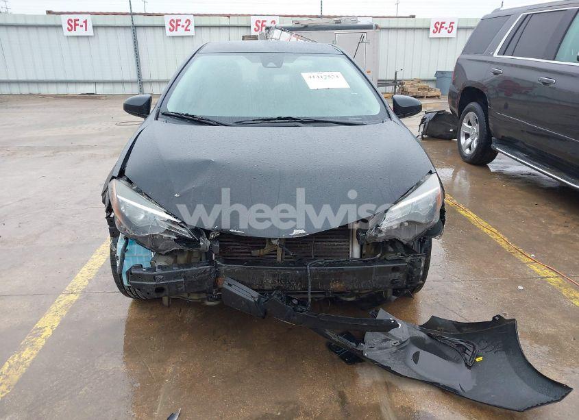 Photo 13 of 2019 Toyota Corolla LE (VIN 5YFBURHE5KP897052)