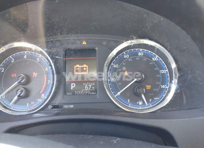 Photo 7 of 2019 Toyota Corolla LE (VIN 5YFBURHE5KP897309)