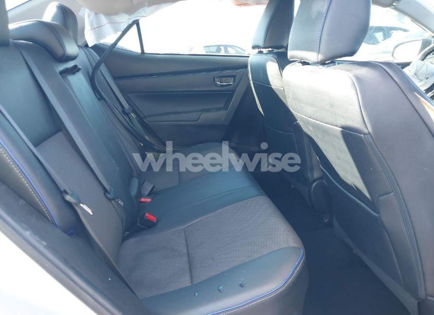 Photo 8 of 2019 Toyota Corolla L/LE/XLE/SE/XSE (VIN 5YFBURHE5KP912424)