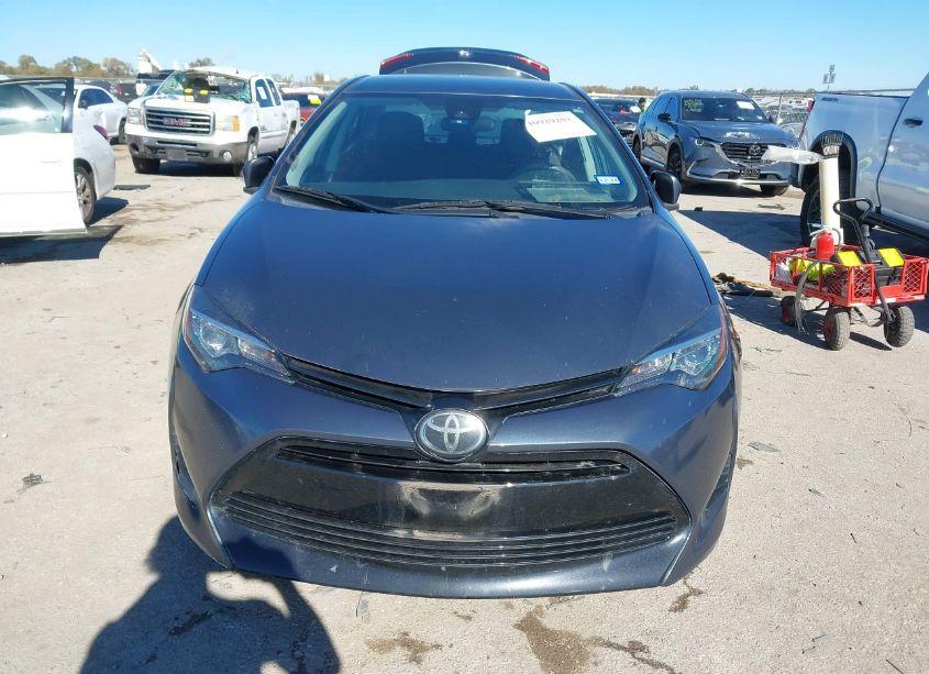 Photo 12 of 2019 Toyota Corolla LE (VIN 5YFBURHE5KP921933)