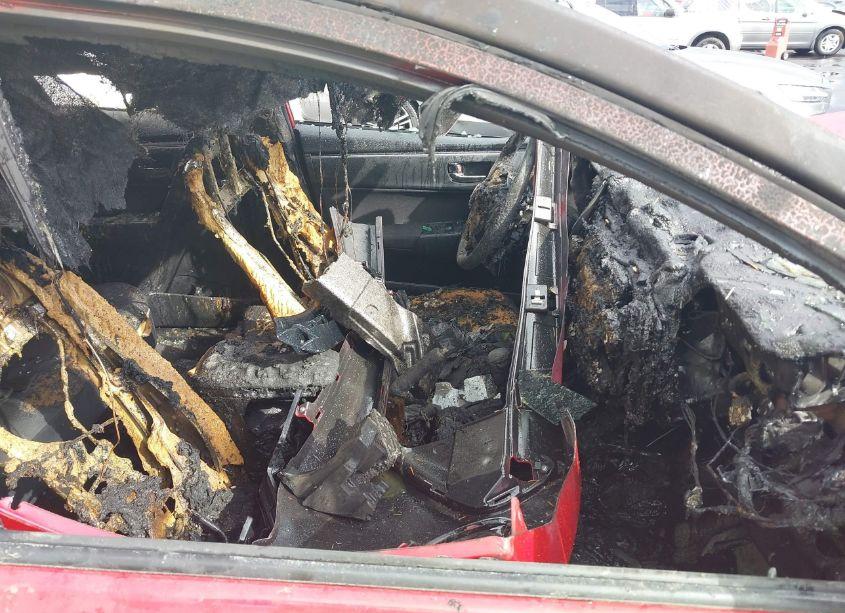 Photo 5 of 2019 Toyota Corolla LE (VIN 5YFBURHE5KP933323)