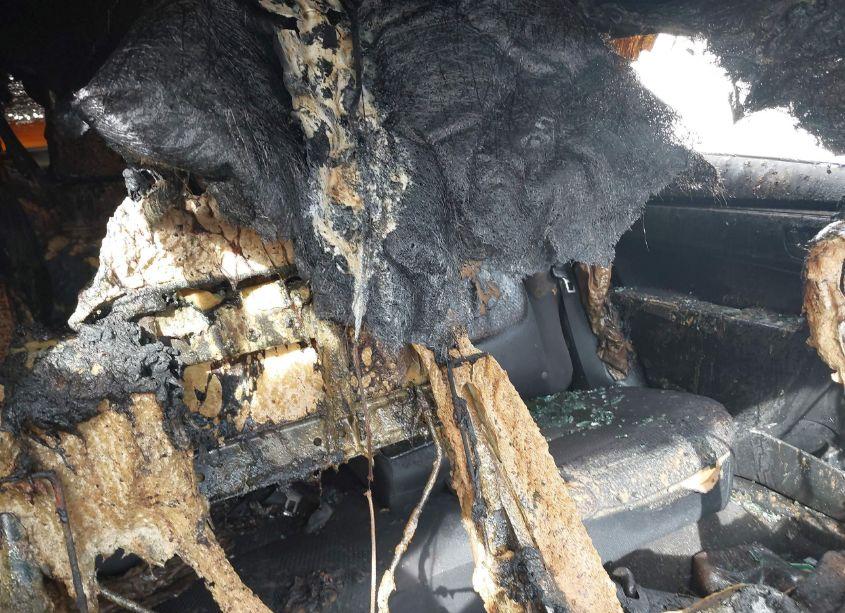 Photo 8 of 2019 Toyota Corolla LE (VIN 5YFBURHE5KP933323)