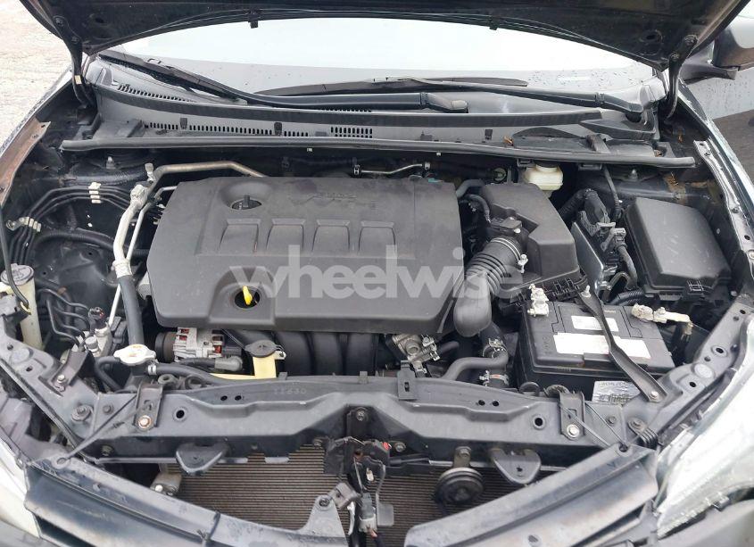 Photo 10 of 2019 Toyota Corolla LE (VIN 5YFBURHE5KP936836)