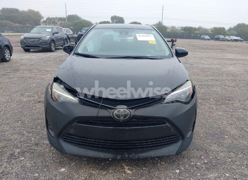 Photo 12 of 2019 Toyota Corolla LE (VIN 5YFBURHE5KP936836)