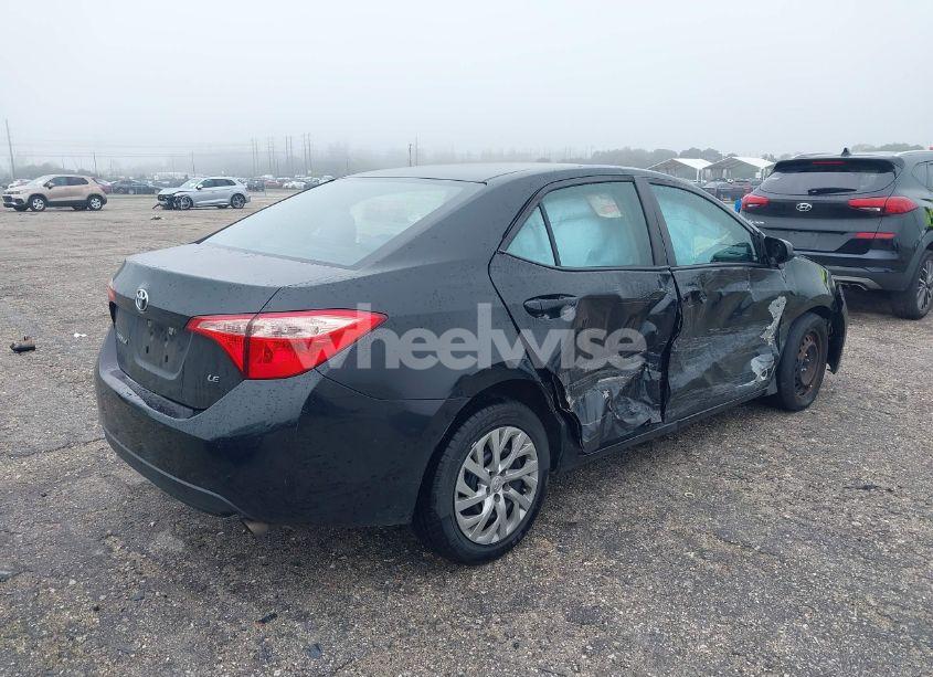 Photo 4 of 2019 Toyota Corolla LE (VIN 5YFBURHE5KP936836)