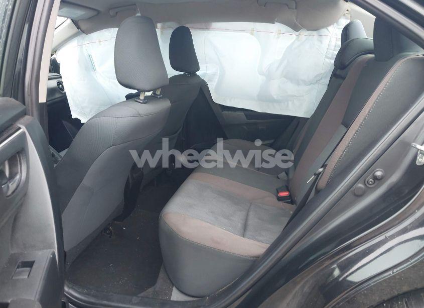 Photo 8 of 2019 Toyota Corolla LE (VIN 5YFBURHE5KP936836)