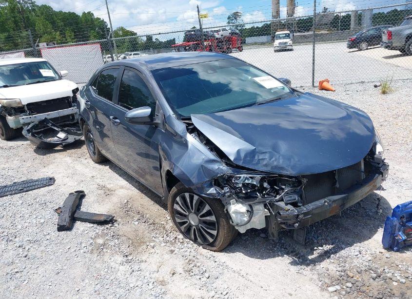 2019 Toyota Corolla LE (VIN 5YFBURHE5KP940868) main photo