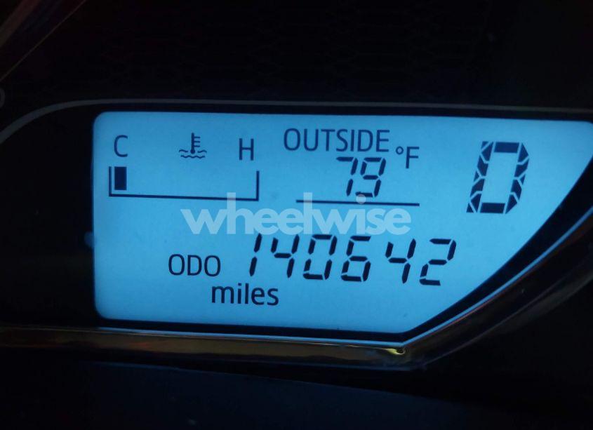 Photo 15 of 2014 Toyota Corolla LE PREMIUM (VIN 5YFBURHE6EP030313)