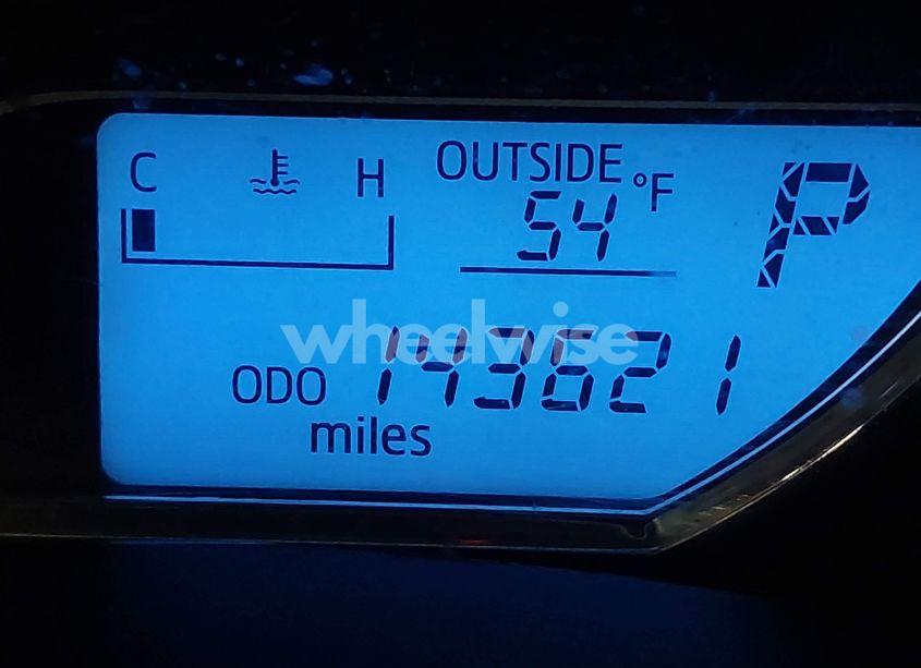 Photo 15 of 2014 Toyota Corolla LE (VIN 5YFBURHE6EP091791)