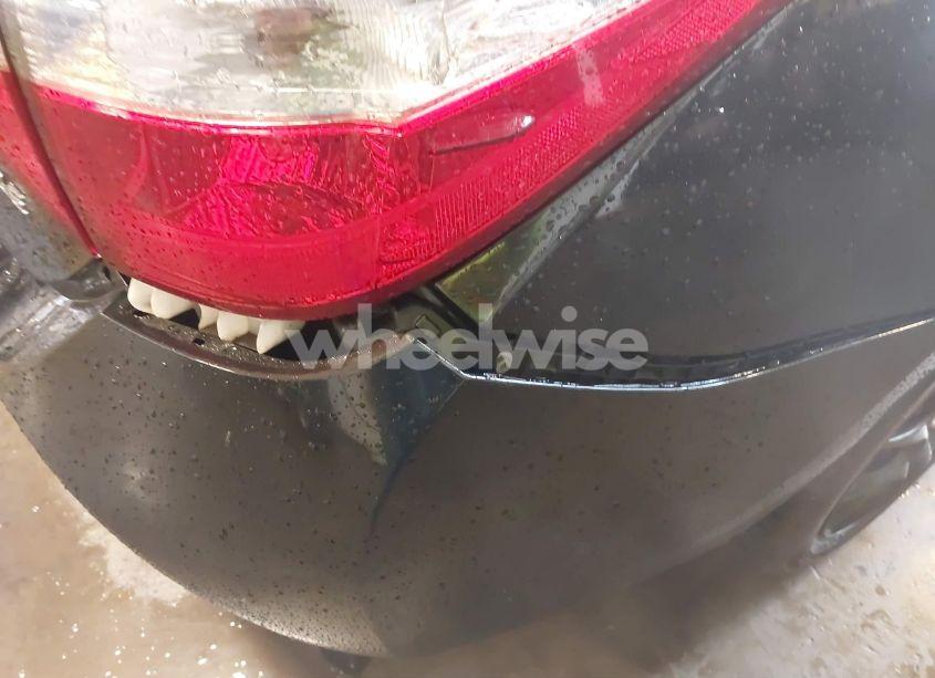 Photo 19 of 2014 Toyota Corolla LE (VIN 5YFBURHE6EP091791)