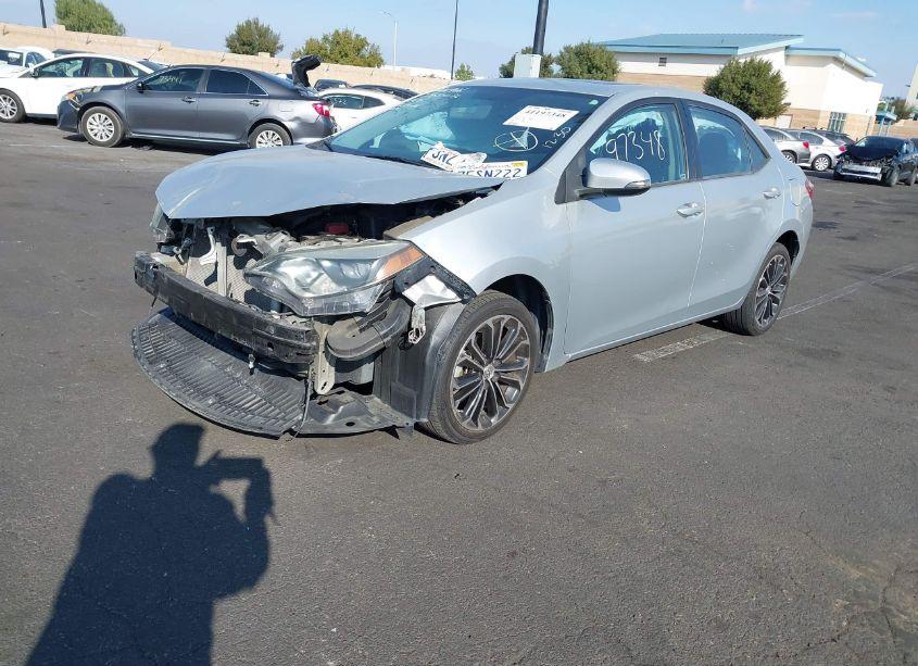 Photo 2 of 2014 Toyota Corolla L/LE/LE PLS/PRM/S/S PLS (VIN 5YFBURHE6EP094089)