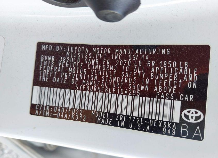 Photo 9 of 2014 Toyota Corolla S (VIN 5YFBURHE6EP104295)