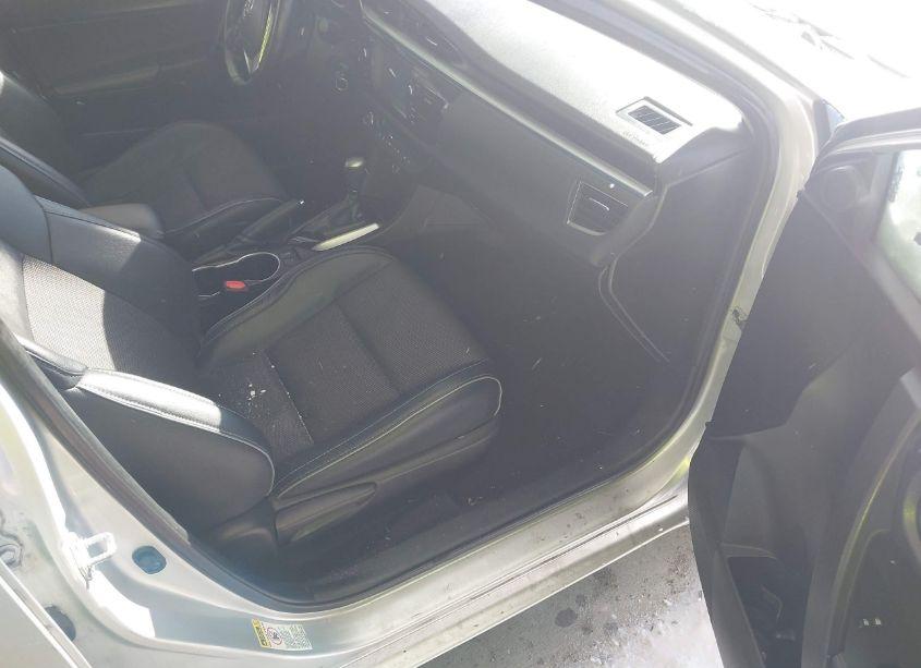 Photo 5 of 2014 Toyota Corolla S (VIN 5YFBURHE6EP112171)