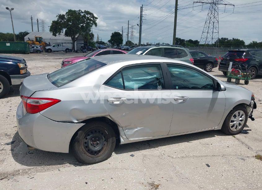 Photo 13 of 2014 Toyota Corolla L (VIN 5YFBURHE6EP117788)