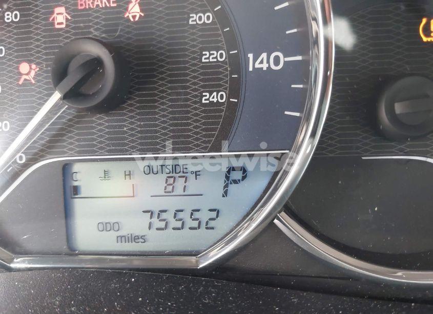 Photo 15 of 2014 Toyota Corolla L (VIN 5YFBURHE6EP117788)