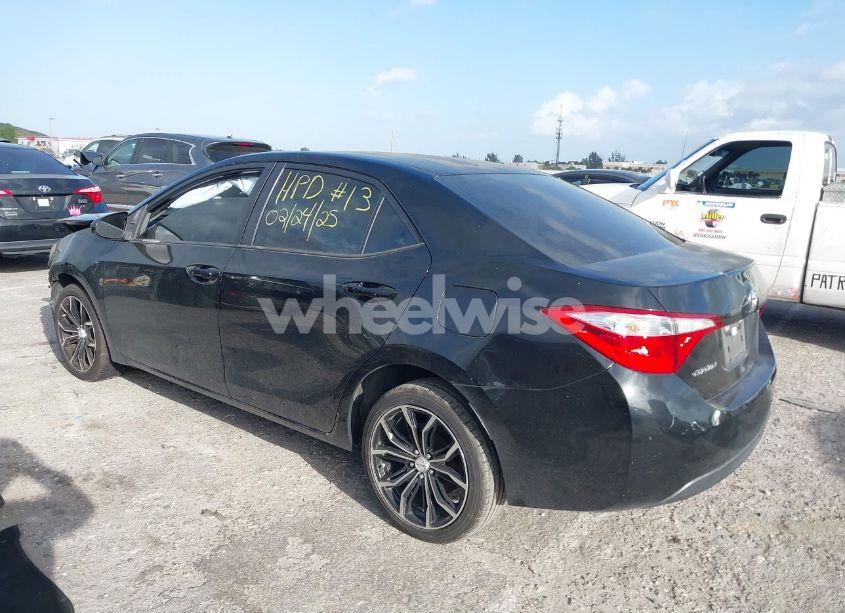 Photo 3 of 2014 Toyota Corolla L (VIN 5YFBURHE6EP118343)