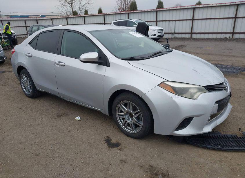 2014 Toyota Corolla L (VIN 5YFBURHE6EP157370) main photo