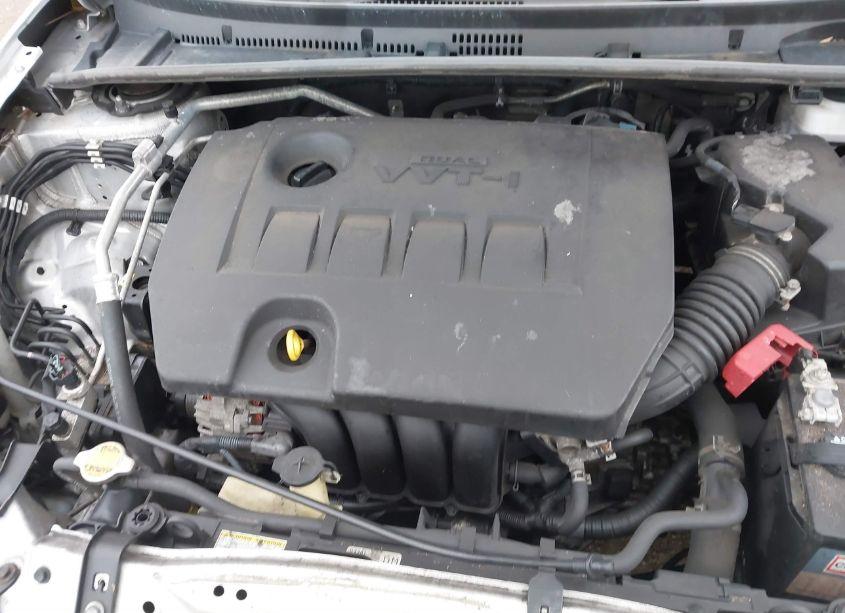 Photo 10 of 2014 Toyota Corolla L (VIN 5YFBURHE6EP157370)