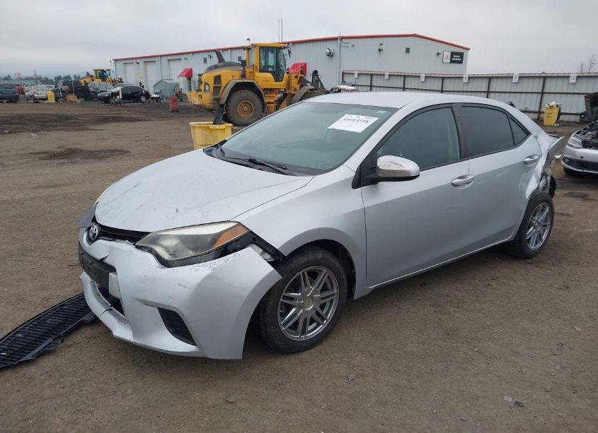 Photo 2 of 2014 Toyota Corolla L (VIN 5YFBURHE6EP157370)