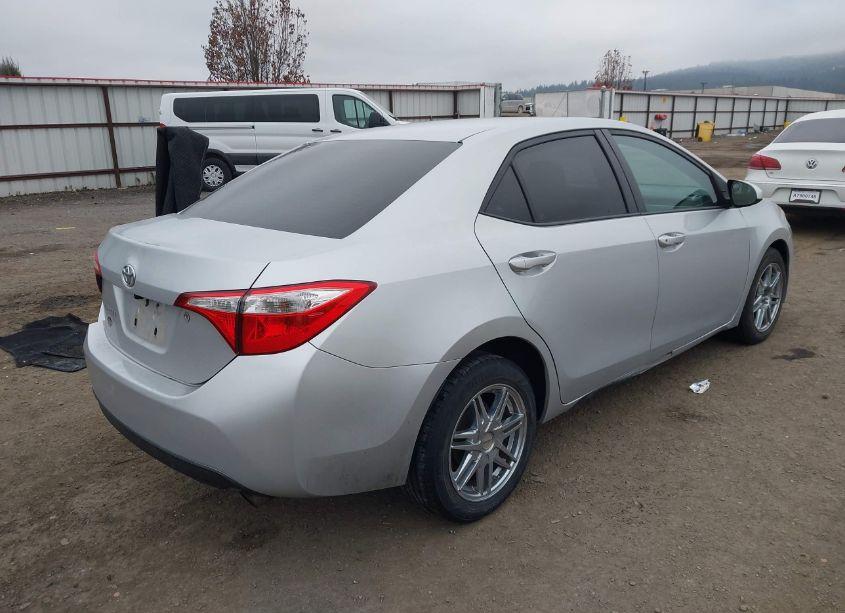 Photo 4 of 2014 Toyota Corolla L (VIN 5YFBURHE6EP157370)