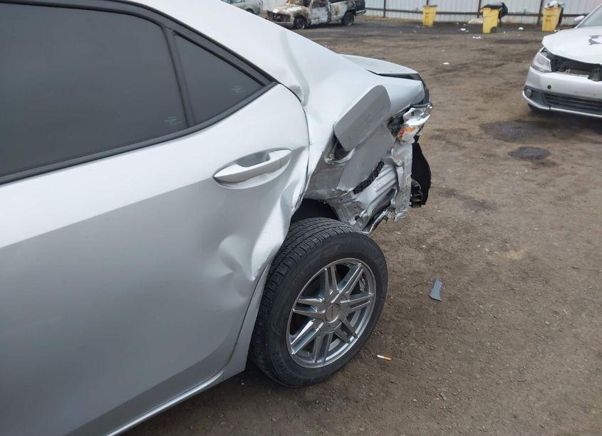 Photo 6 of 2014 Toyota Corolla L (VIN 5YFBURHE6EP157370)