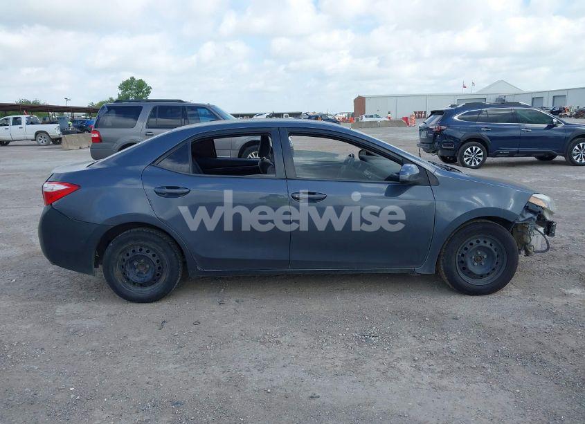 Photo 13 of 2014 Toyota Corolla L (VIN 5YFBURHE6EP158194)