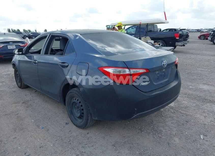 Photo 3 of 2014 Toyota Corolla L (VIN 5YFBURHE6EP158194)