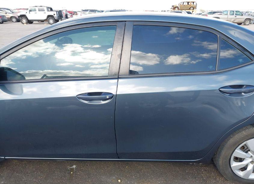 Photo 14 of 2014 Toyota Corolla LE (VIN 5YFBURHE6EP160768)
